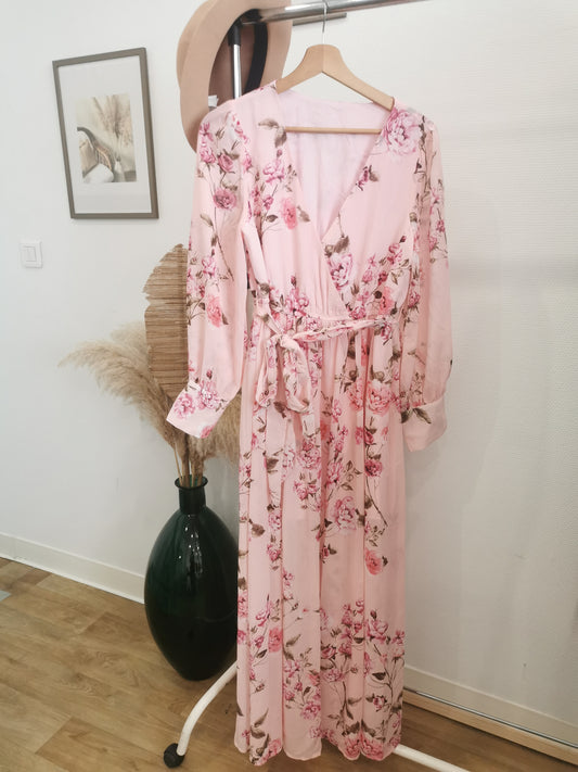 Robe longue à motifs fleuris